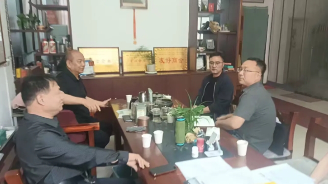 文峰区委领导到安阳内黄商会考察